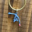 画像2: 1980's Bootleg Keyring "E.T. Finger" (Gray) (2)