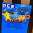 画像2: 1994s PEZ Counter Display Header Card "Pez・a・Saurs" (2)